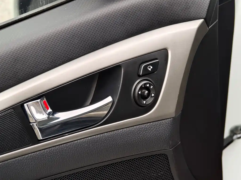 Hyundai Veloster 2015 — фото 11