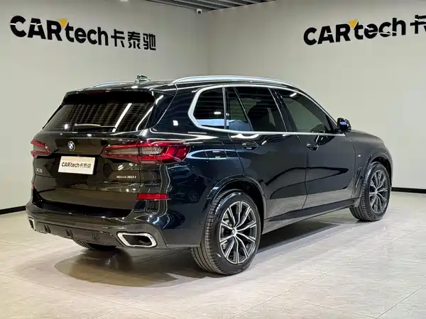 BMW X5 2021