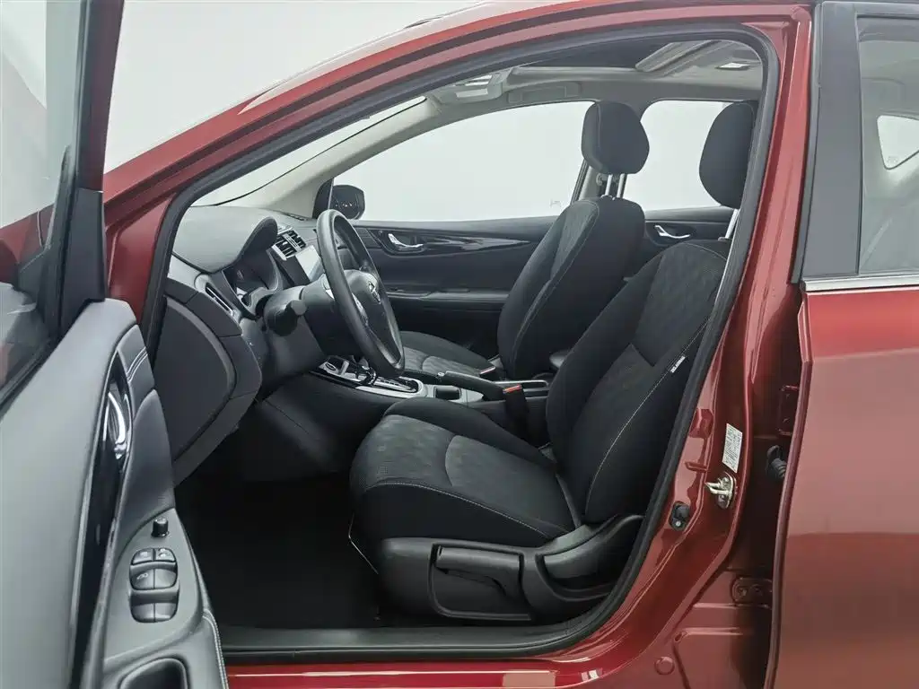 Nissan Tiida 2024 — фото 10