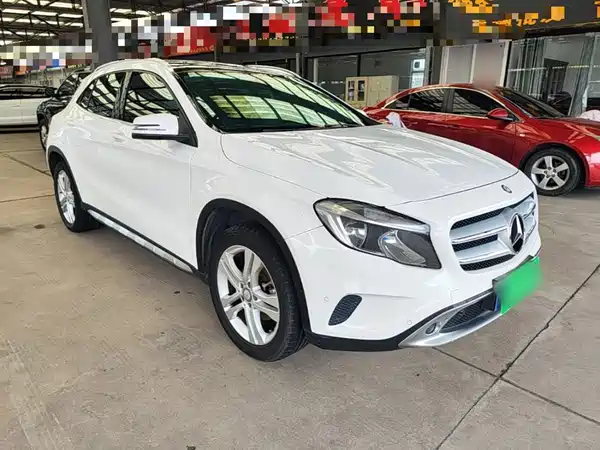 Mercedes-Benz GLA 2017
