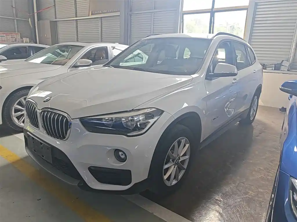 BMW X1 2017 — фото 2