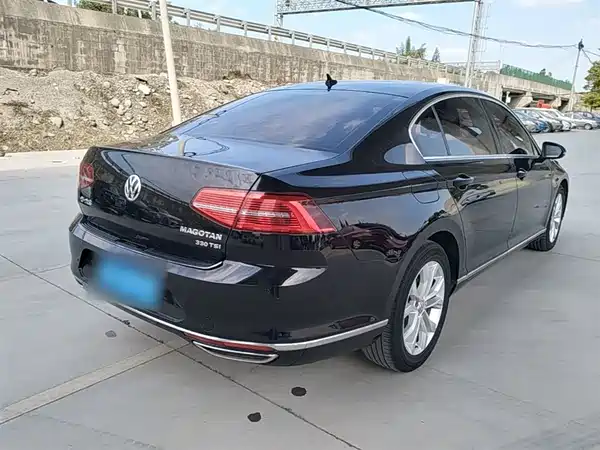 Volkswagen Magotan 2019