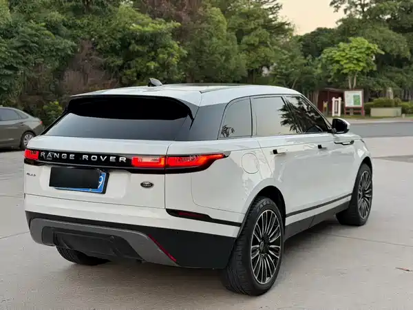 Land Rover Range Rover Velar 2023