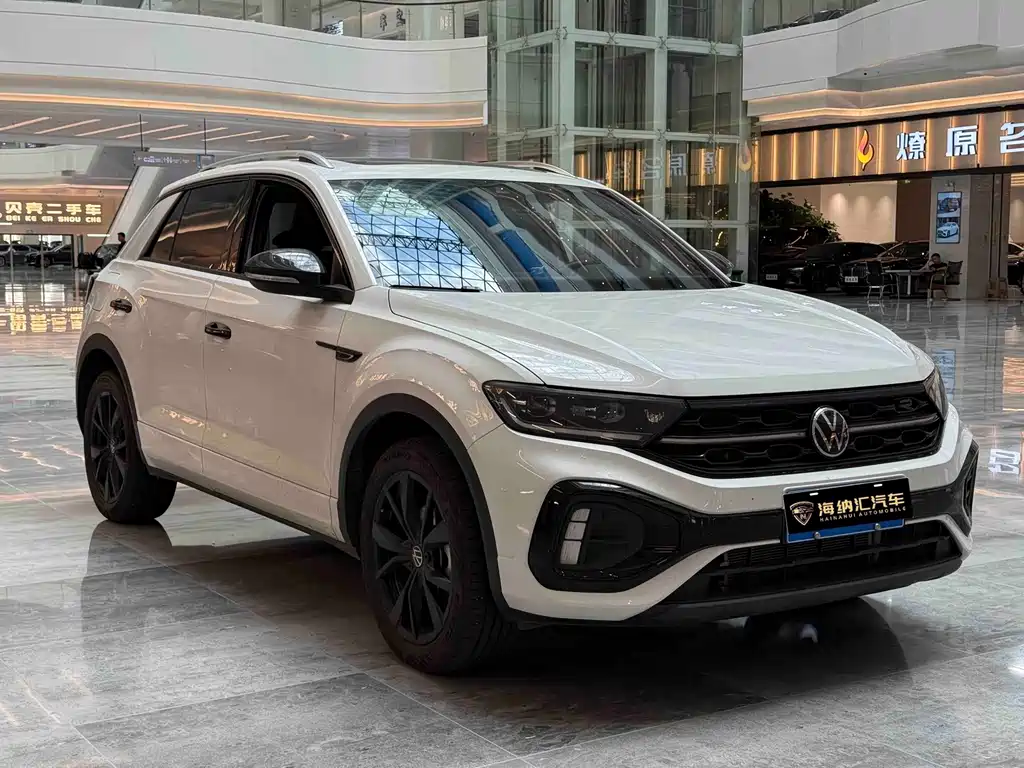 Volkswagen T-Roc 2025 — фото 3