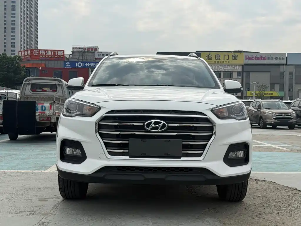 Hyundai ix35 2019 — фото 2