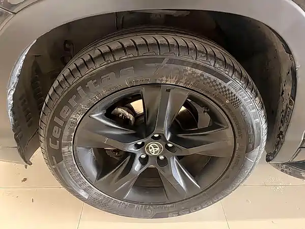 Toyota Highlander 2021
