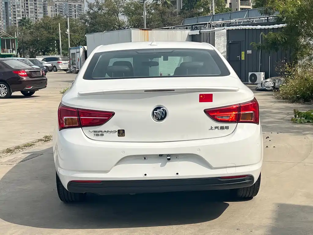 Buick Verano 2017 — фото 9