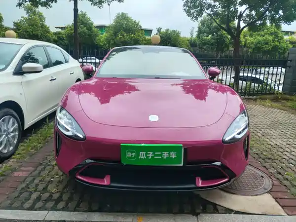 Xiaomi SU7 2025