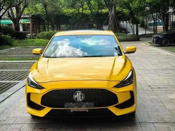 MG MG5 2021