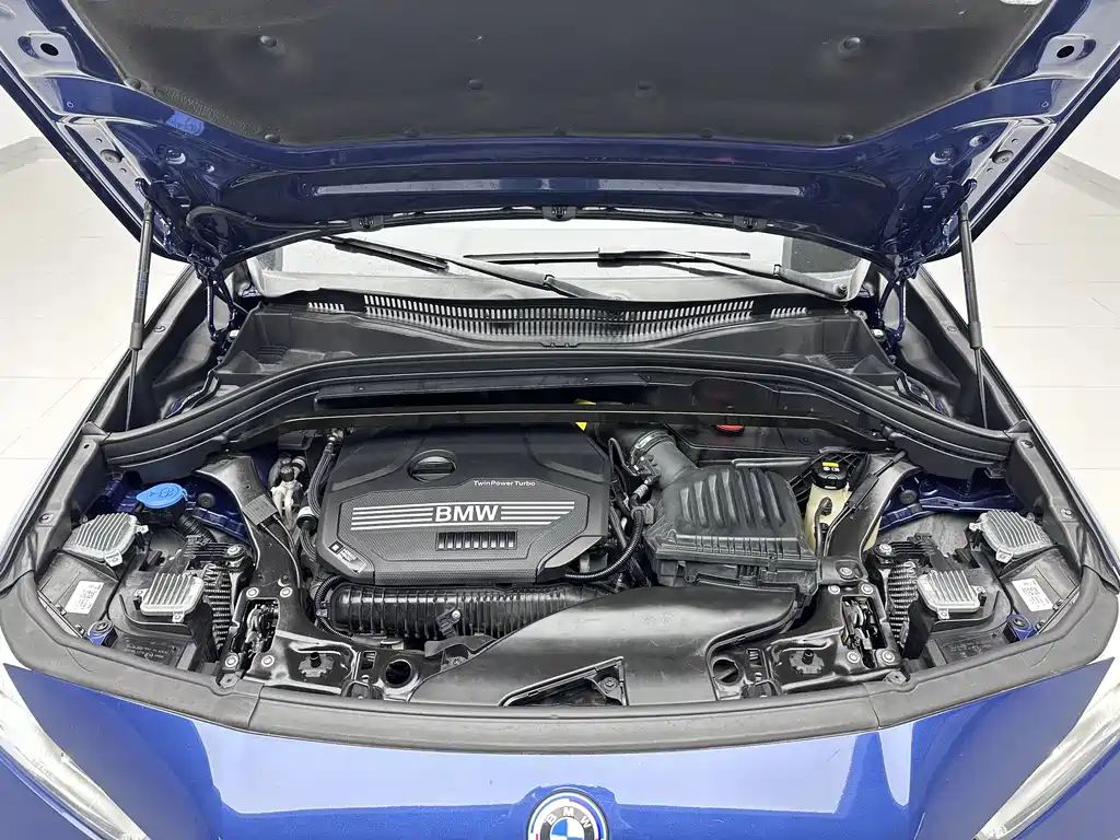 BMW X2 2022 — фото 16