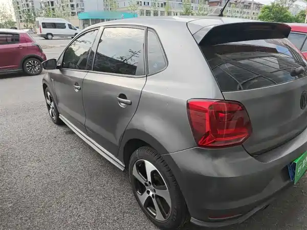 Volkswagen Polo 2015