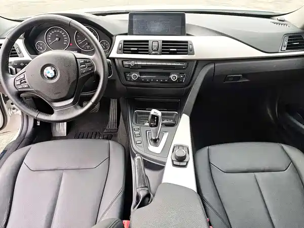 BMW 3 Series 2015