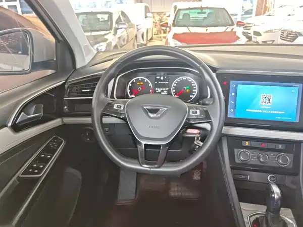 Jetta VS5 2022
