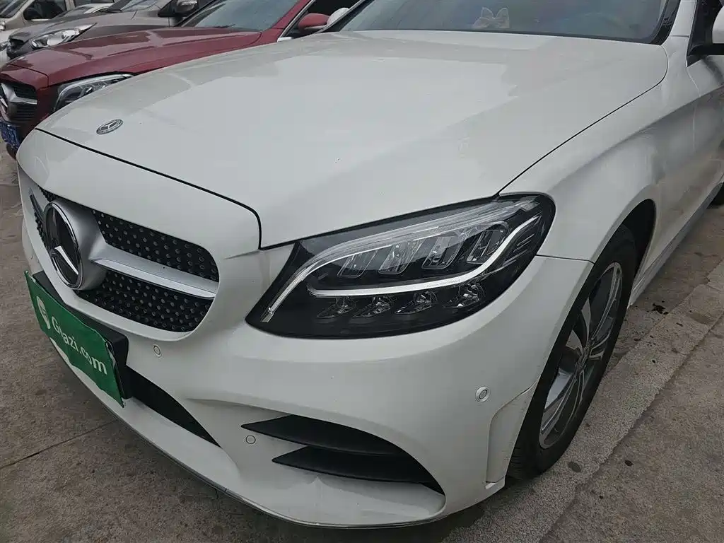 Mercedes-Benz C-Class 2020 — фото 18