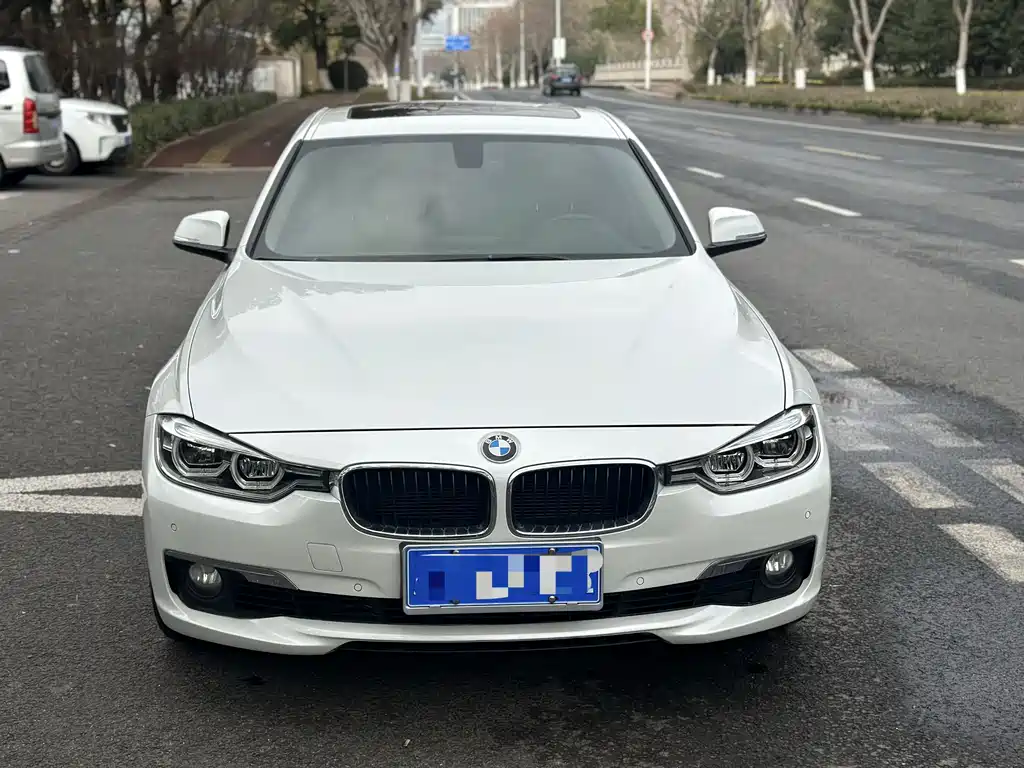 BMW 3 Series 2017 — фото 2