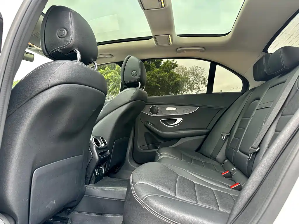 Mercedes-Benz C-Class 2020 — фото 6
