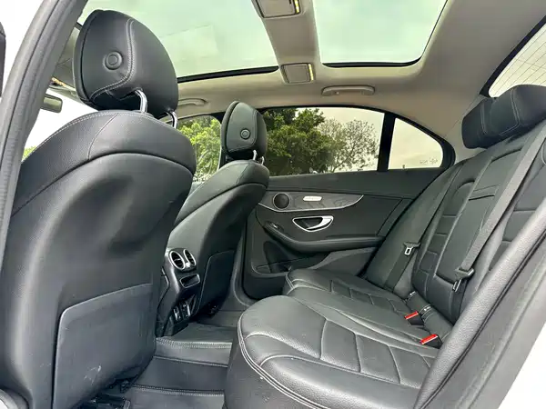 Mercedes-Benz C-Class 2020