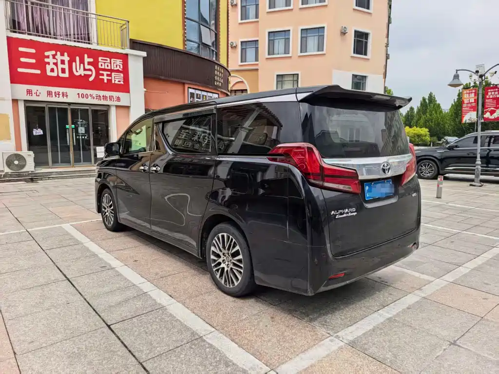 Toyota Alphard 2015 — фото 3