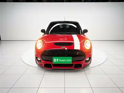 MINI MINI 2021