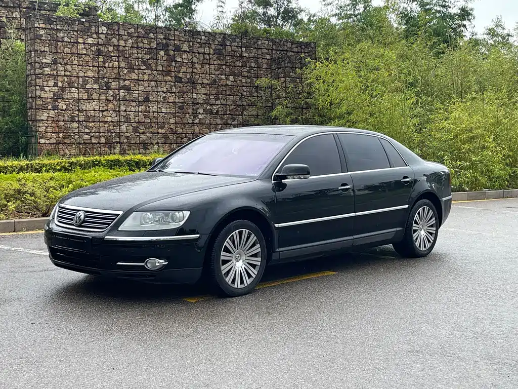 Volkswagen Phaeton 2009 — фото 2