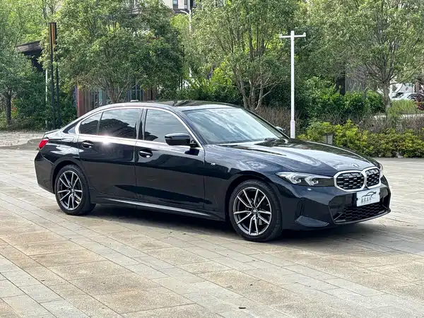BMW 3 Series 2023