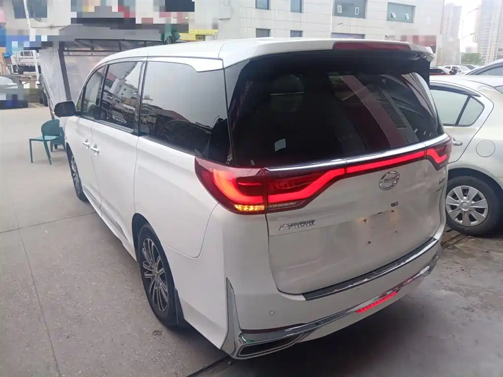 GAC Motor Trumpchi M8 2022 — фото 23