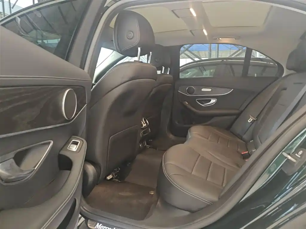 Mercedes-Benz C-Class 2021 — фото 17