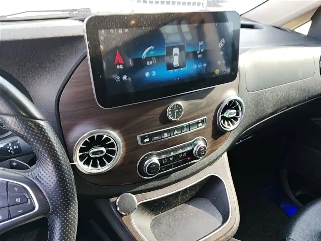Mercedes-Benz Vito 2020 — фото 13