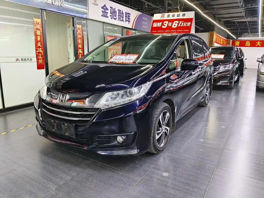 Honda Odyssey 2017 — фото 1