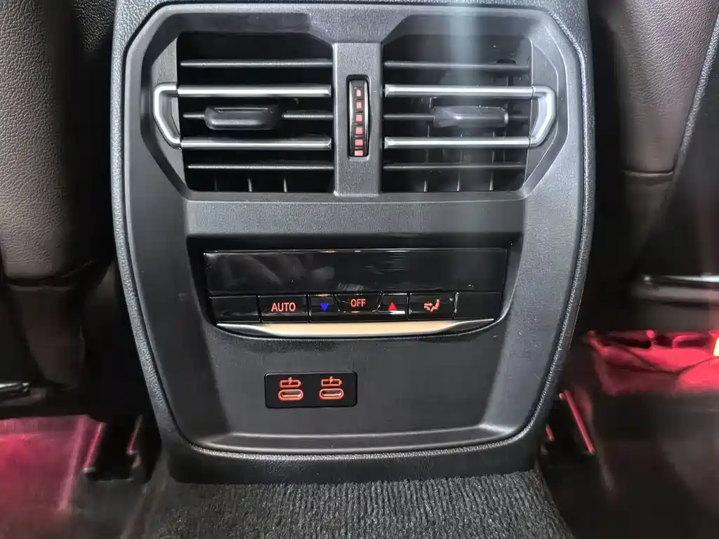 BMW 3 Series 2020 — фото 14