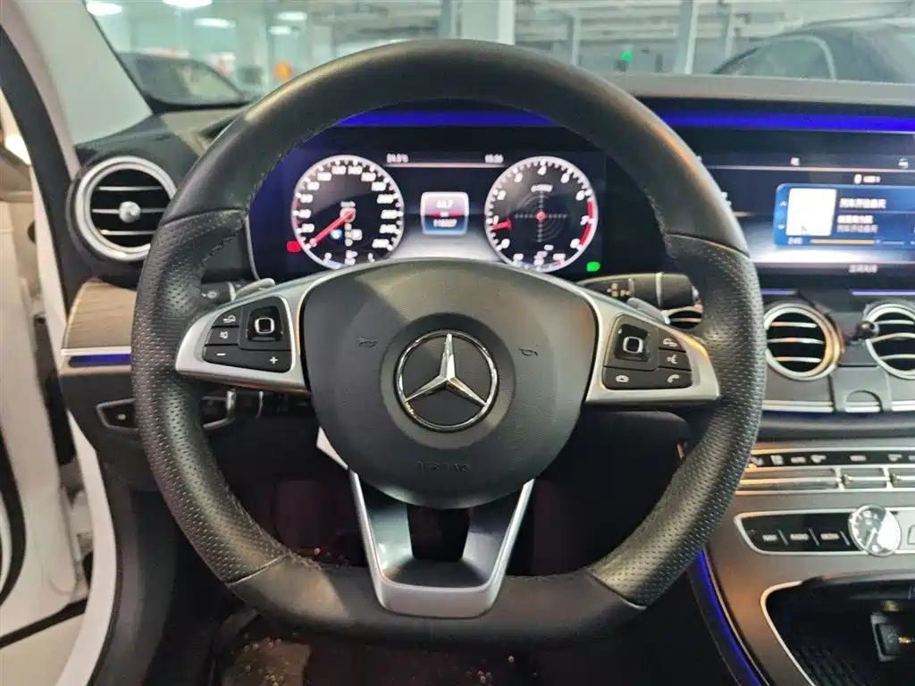 Mercedes-Benz E-Class 2018 — фото 7