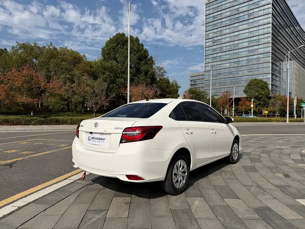 Toyota Vios 2020 — фото 6