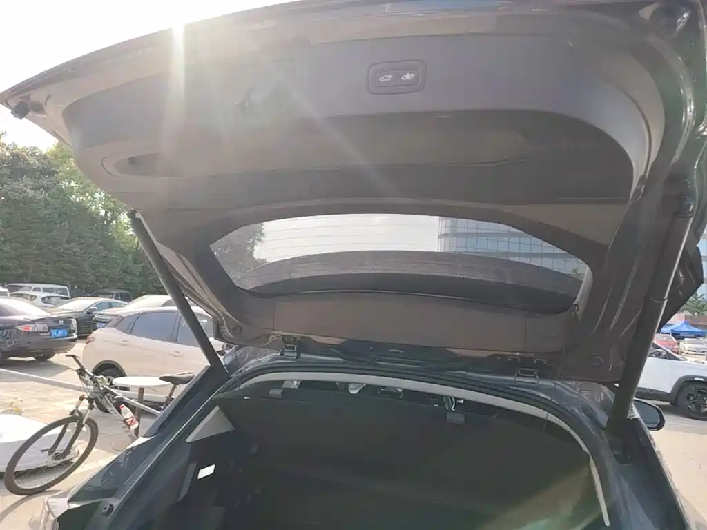 Lynk & Co 06 2021 — фото 19