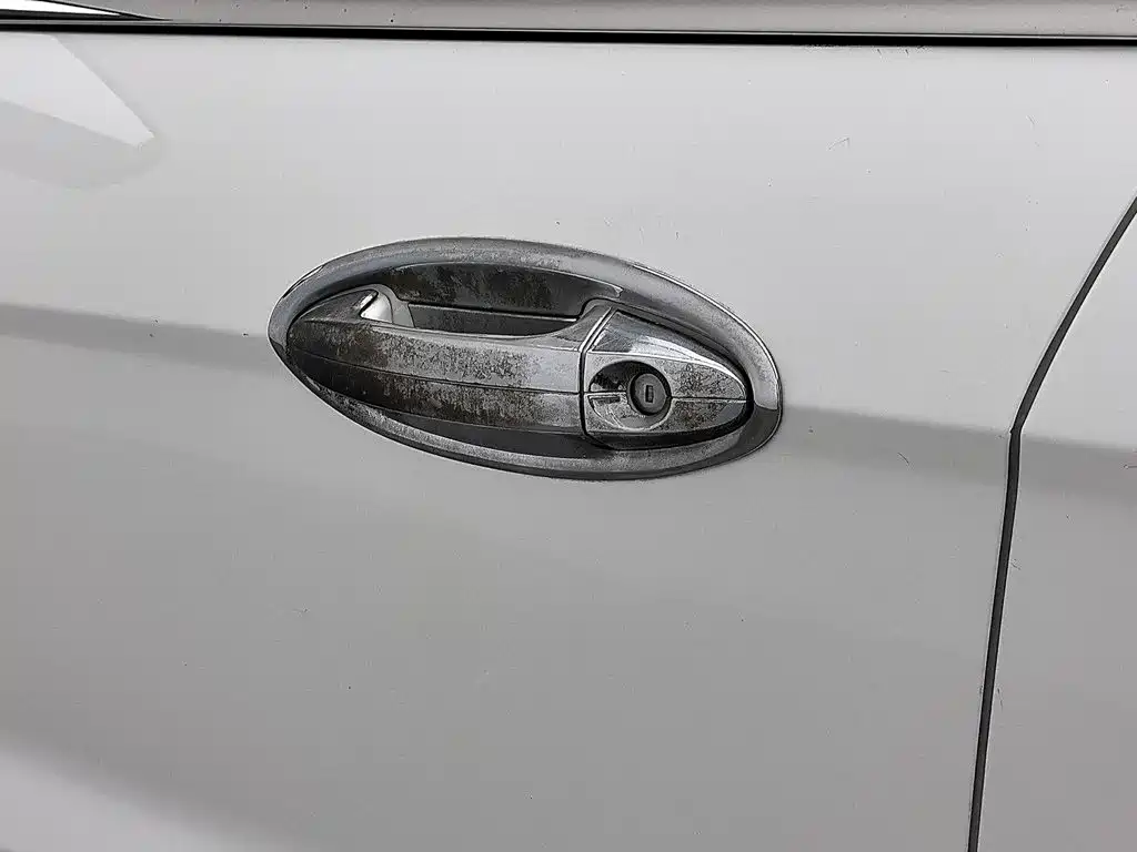 Ford EcoSport 2016 — фото 18