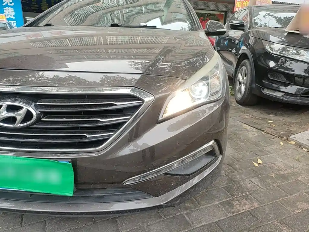 Hyundai Sonata 2016 — фото 24