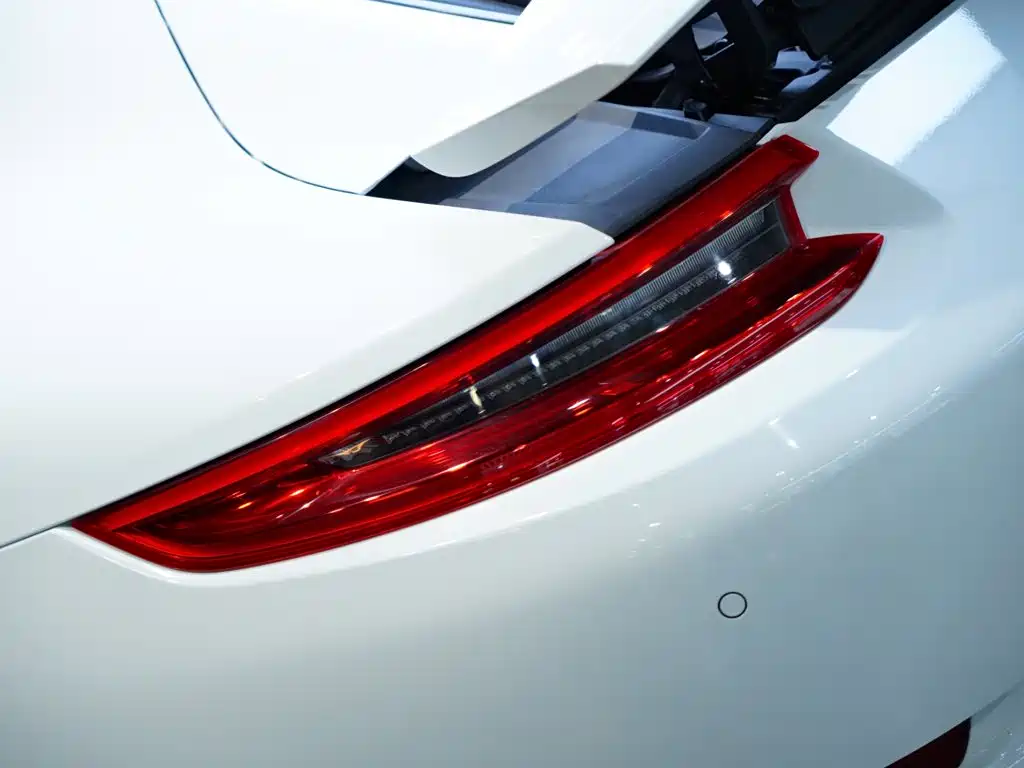 Porsche 911 2019 — фото 8