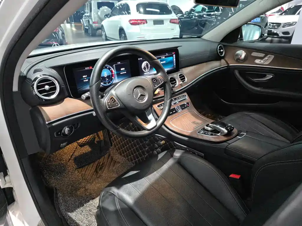 Mercedes-Benz E-Class 2018