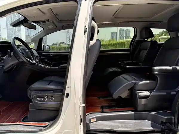 GAC Trumpchi M8 2021