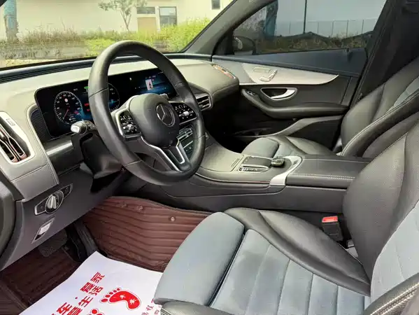 Mercedes-Benz EQC 2022