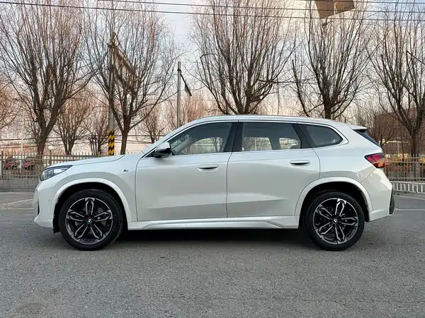 BMW X1 2023