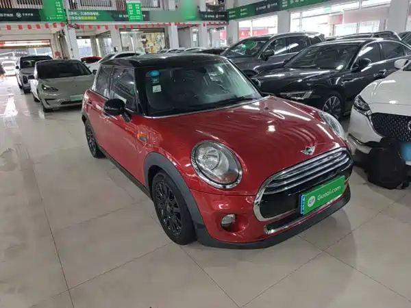 MINI 2017