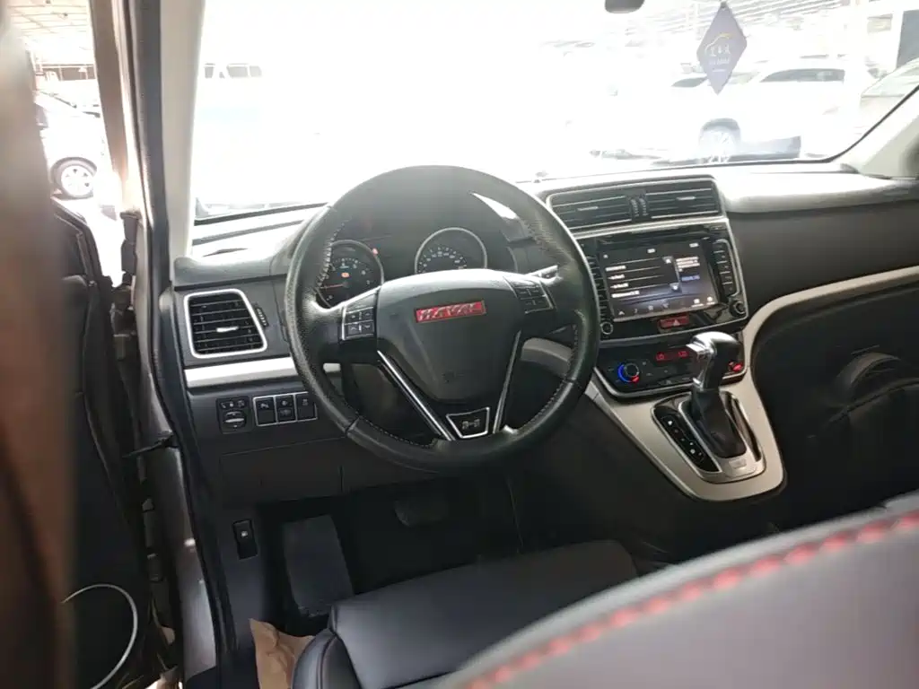 Haval H6 2015 — фото 11