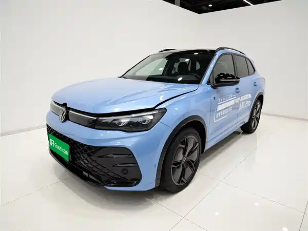 Volkswagen Tiguan L 2024