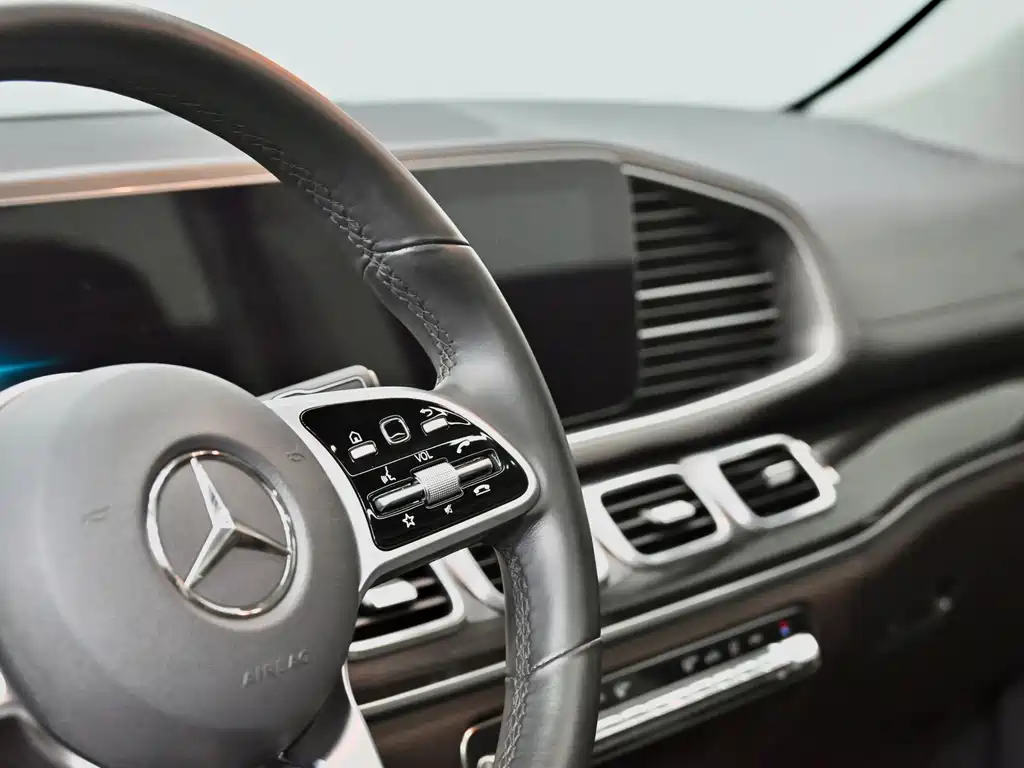 Mercedes-Benz GLE 2020 — фото 18