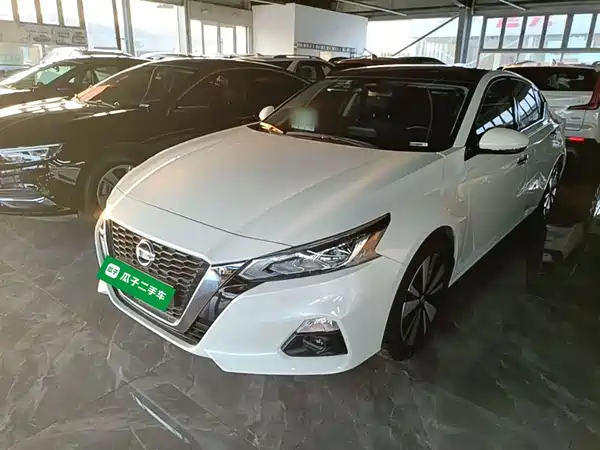 Nissan Teana 2021