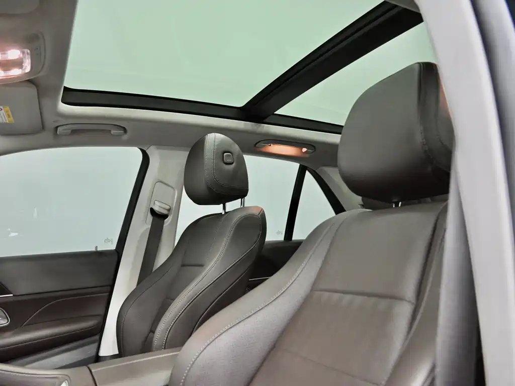 Mercedes-Benz GLE 2020 — фото 15