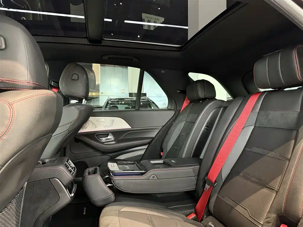 Mercedes-Benz GLE AMG 2025 — фото 20