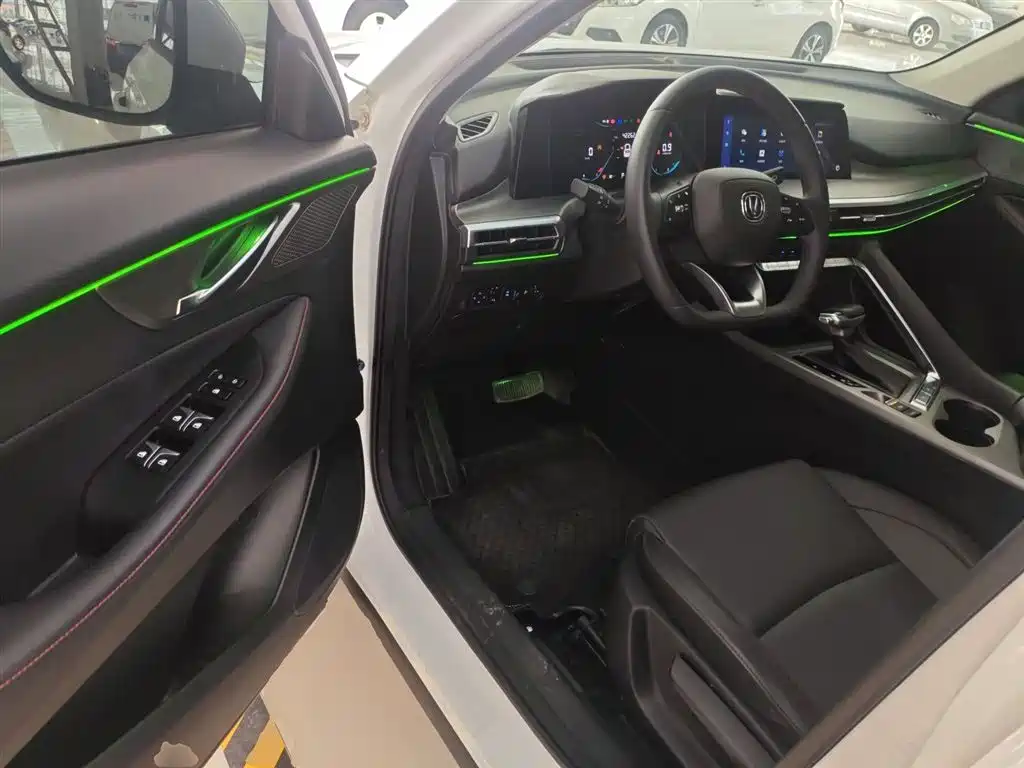 Changan CS35PLUS 2022 — фото 16