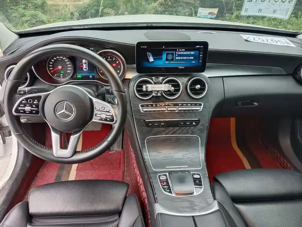 Mercedes-Benz C-Class 2019 — фото 8