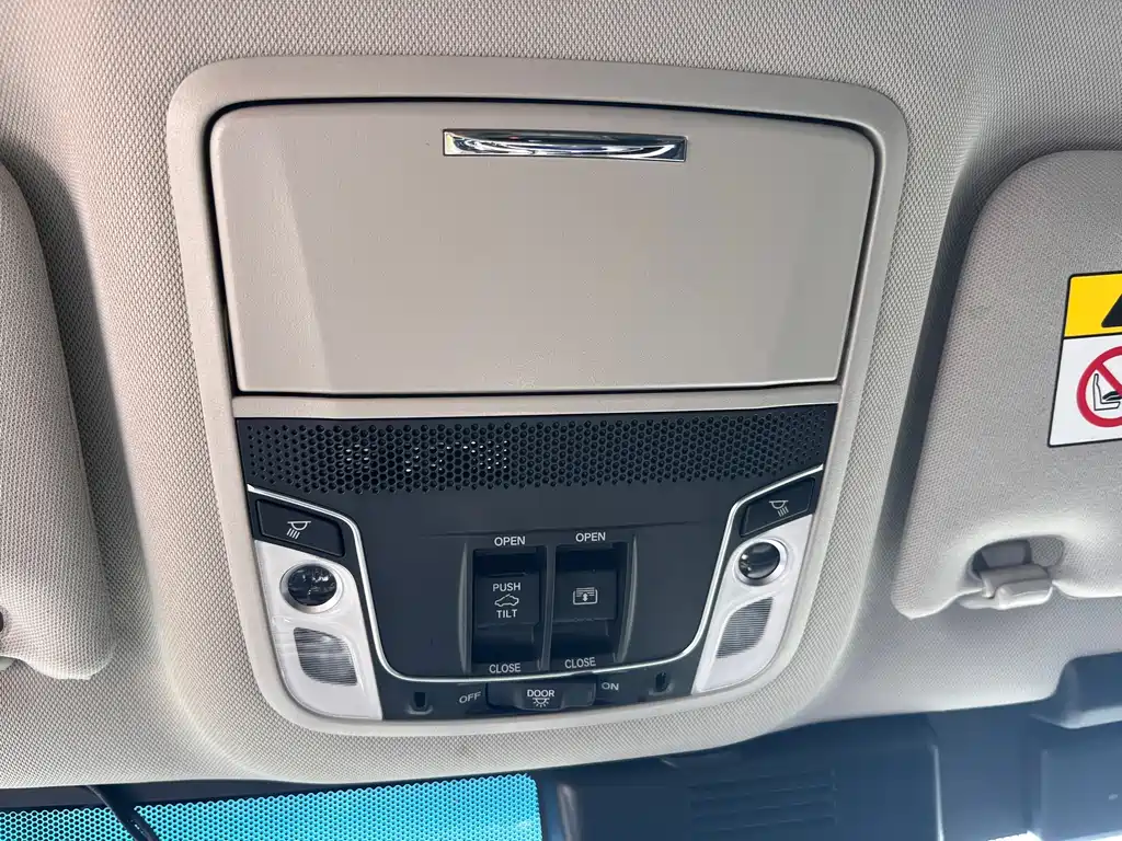 Honda Accord 2021 — фото 19